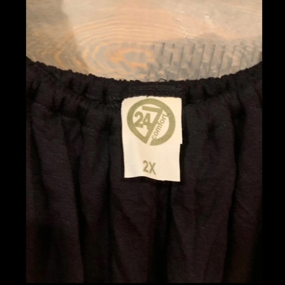 Off-Shoulder Bodycon Maxi Dress - Picture 6 of 7